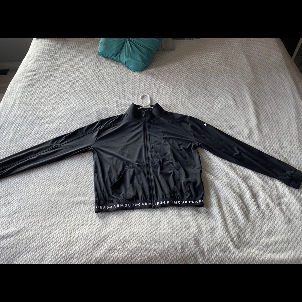 Black Under Amour zip up